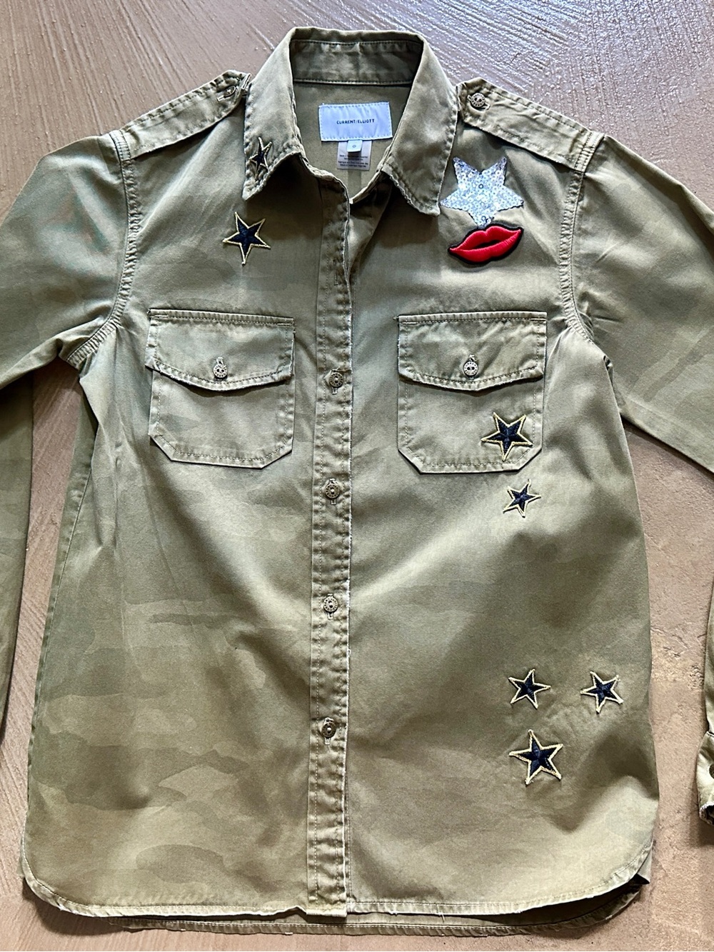 Current Elliot Camo Patch Embellished Button Up Shirt Size 0